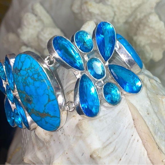Gorgeous Tibetan Turquoise + Blue Topaz cluster statement cuff bracelet - Picture 3 of 15